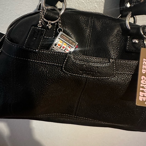 Coach black leather handbag y2k - Picture 2 of 4